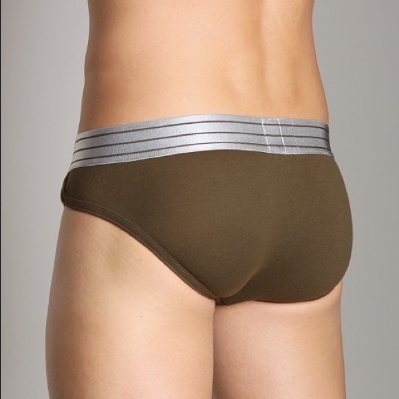 2(x)ist - Used** good condition- GREEN- send an offer or message for more info - Picture 3 of 6